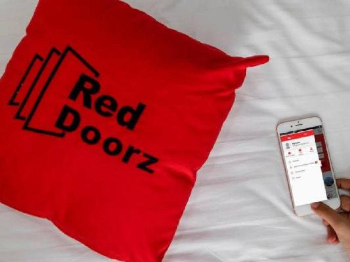 Reddoorz Syariah @ Griya Shanta Malang Eksteriør billede
